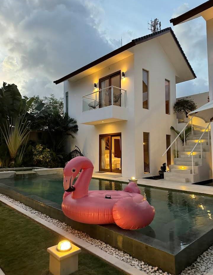 Villa Brand New Luxury 4 Bed Seminyak,Bali KC-2228