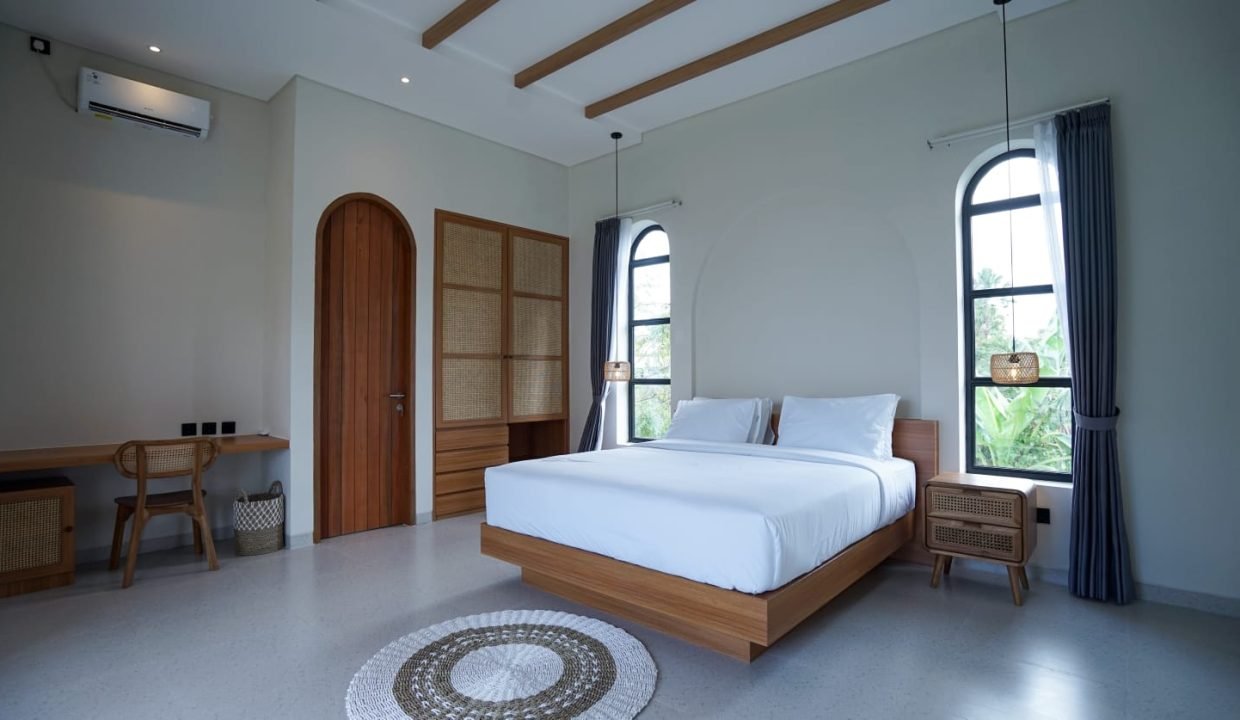 WhatsApp Image 2024-09-25 at 14.56.49 (1)