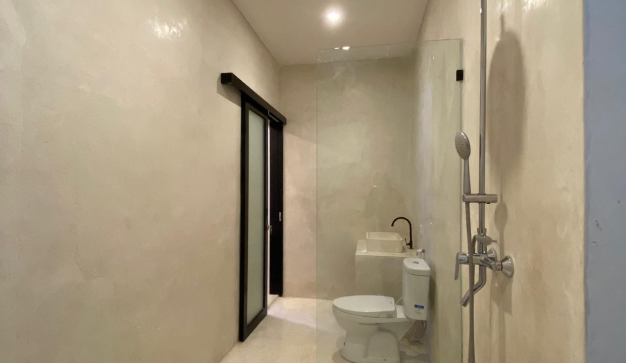 WhatsApp Image 2025-02-11 at 09.30.19 (2)