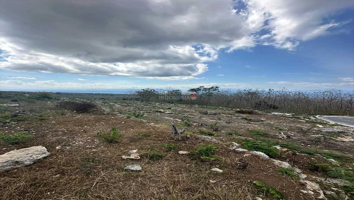 Land 53 Are Batu Nunggul Village, Nusa Penida Bali IJ-2484