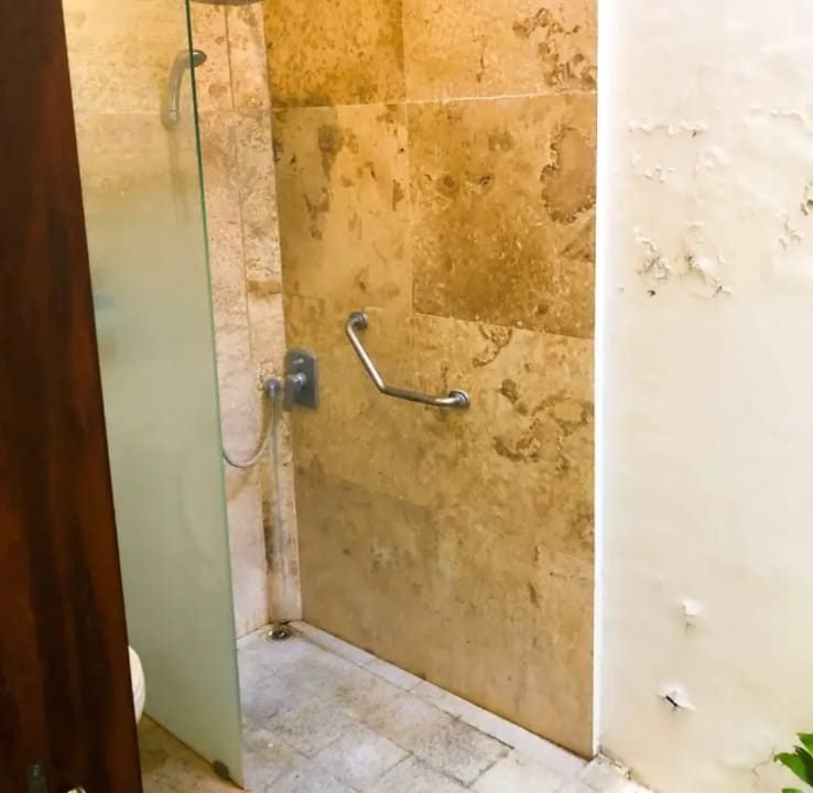 WhatsApp Image 2024-10-08 at 10.06.22