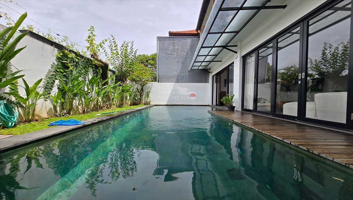 Villa Luxury 4 Bed Kayu Tulang,Canggu Bali EK-2789