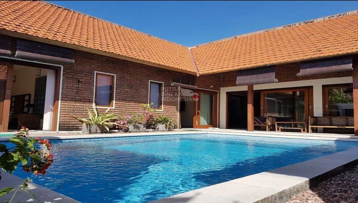 Villa Rent 4 Bed Penyaringan Batursari Sanur DB-2993
