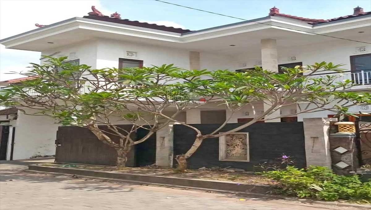 2 storey house 4 Bed Taman Griya,Jimbaran BR-3109