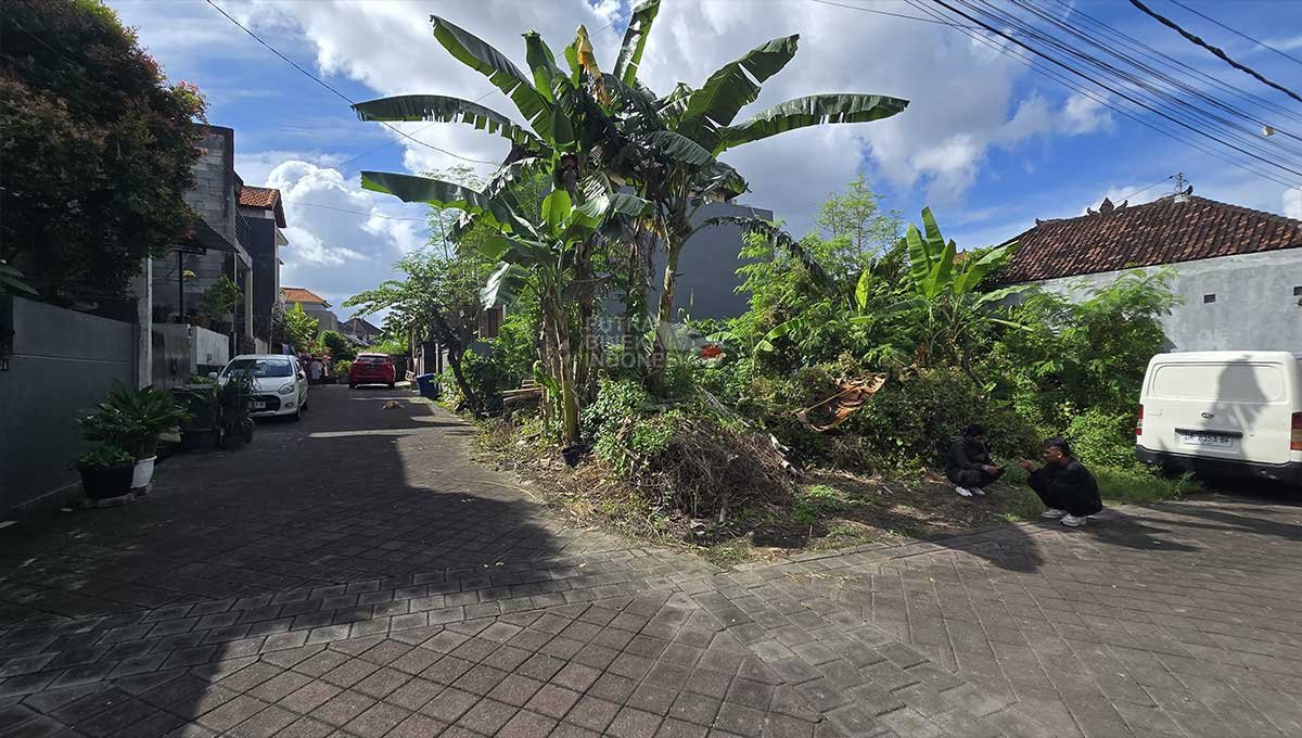 Premium Land 2 Are In Dalung Badung Bali ST-3153