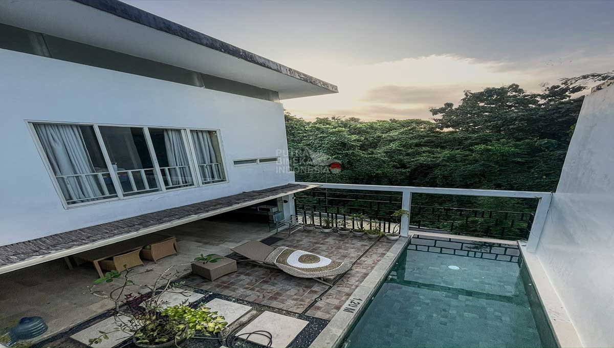 Villa Modern 3 Bed In Jln Gedong Sari Benoa Bali EK-3258