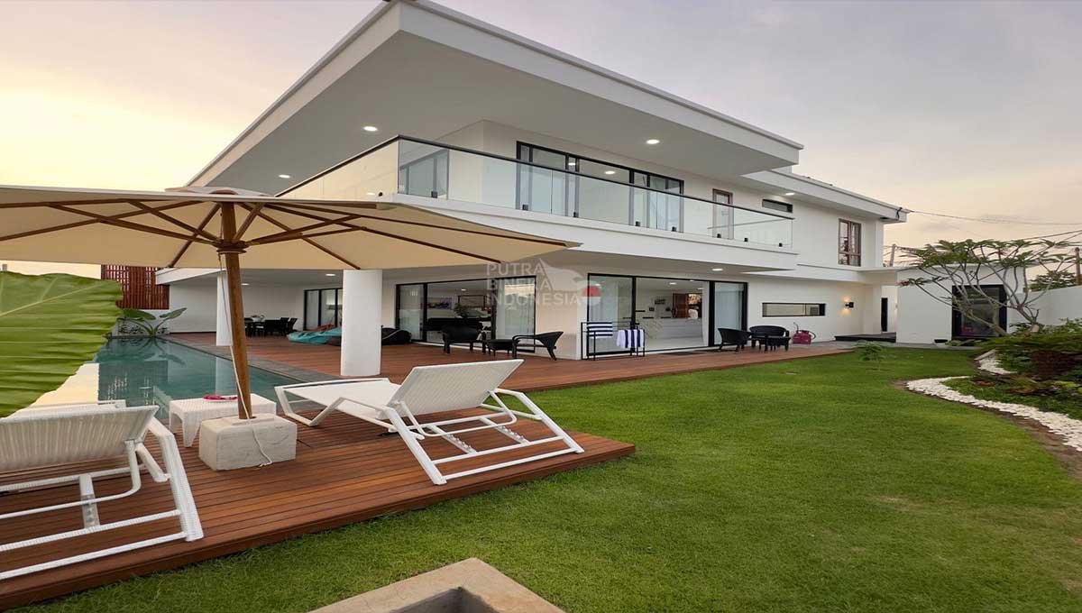 Villa For Leasehold 26 Year 3 Bed In Bumbak,Umalas EV-3279