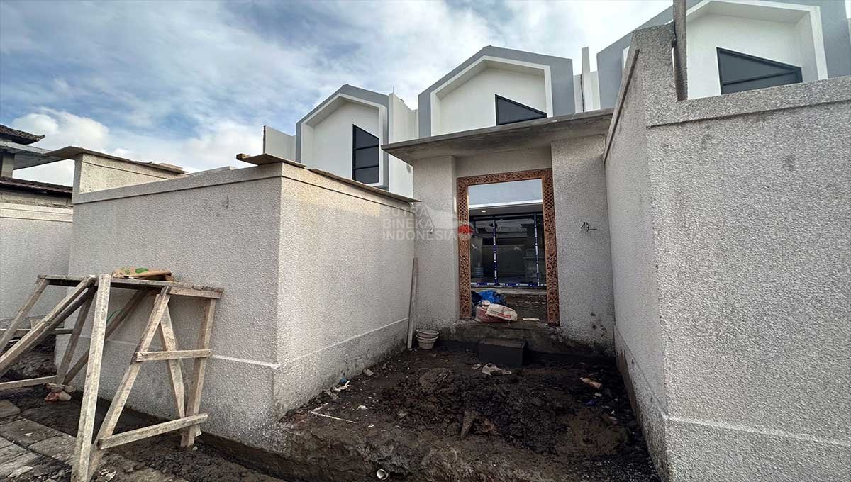 Villa Leasehold 15 Year Padonan,Tibubeneng Bali ST-3240