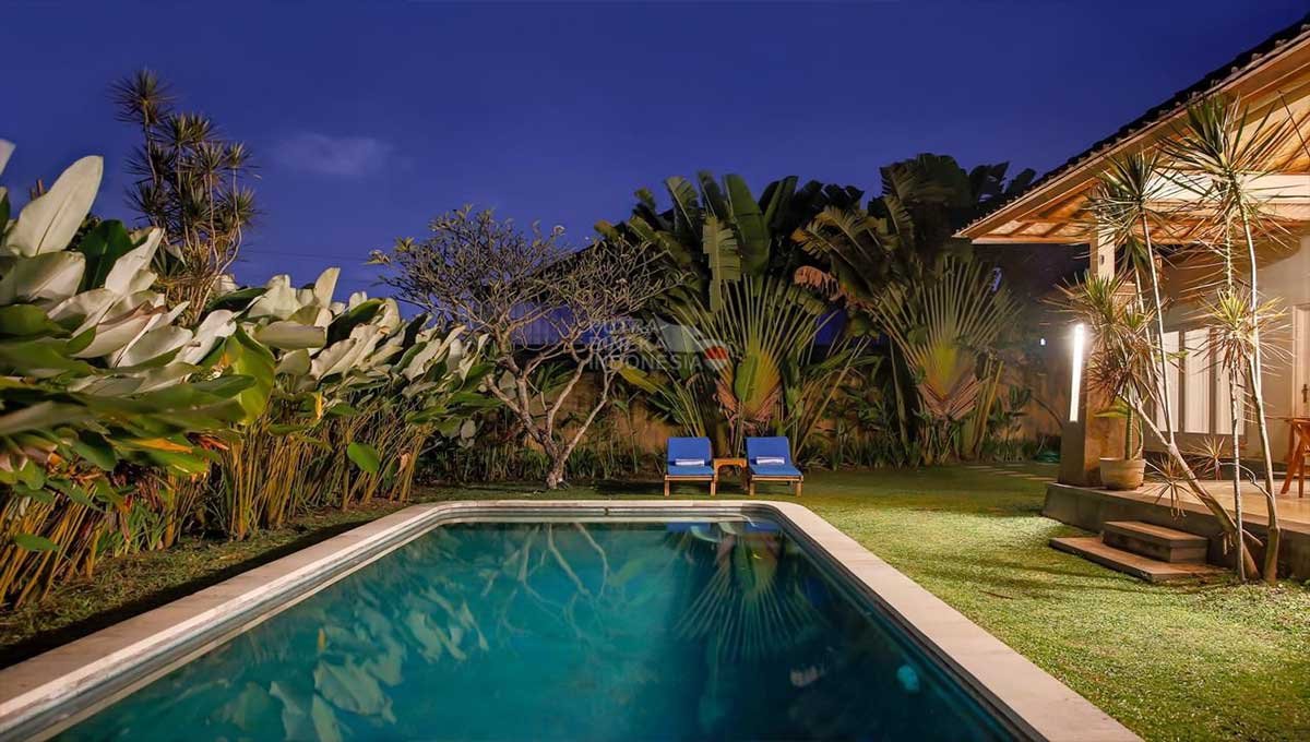 Villa For Rent 3 Bed In Bumbak Umalas Kerobokan Bali AK-3426