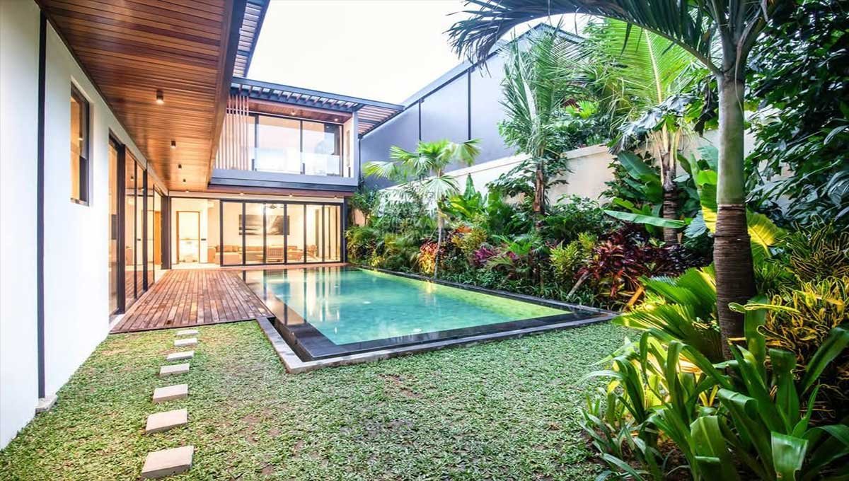 Villa For Rent 5 Bed In Pererenan,Badung Bali AK-3495