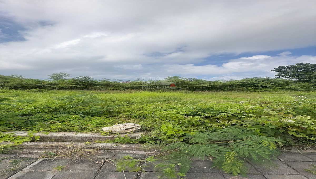Plot of Land 3,7 Are And 3 Are In Kutuh Bali JH-3368