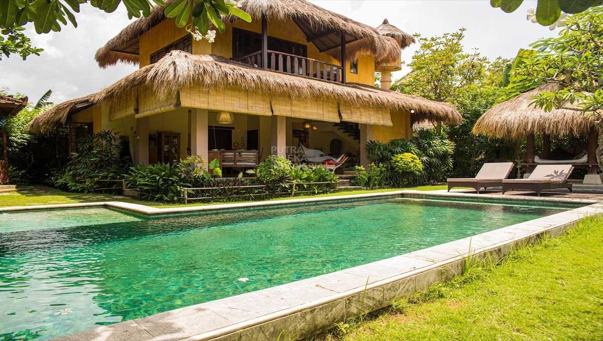 Villa For Rent 3 Bed In Umalas,Kerobokan Bali PO-3381