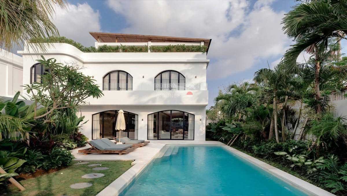 Villa For Rent 4 Bed In Berawa,Tibubeneng Bali PO-3398