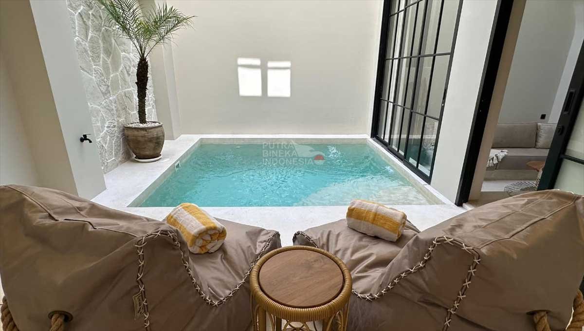 Villa Leasehold 25 Year 4 Bed In Pererenan Bali EK-3543