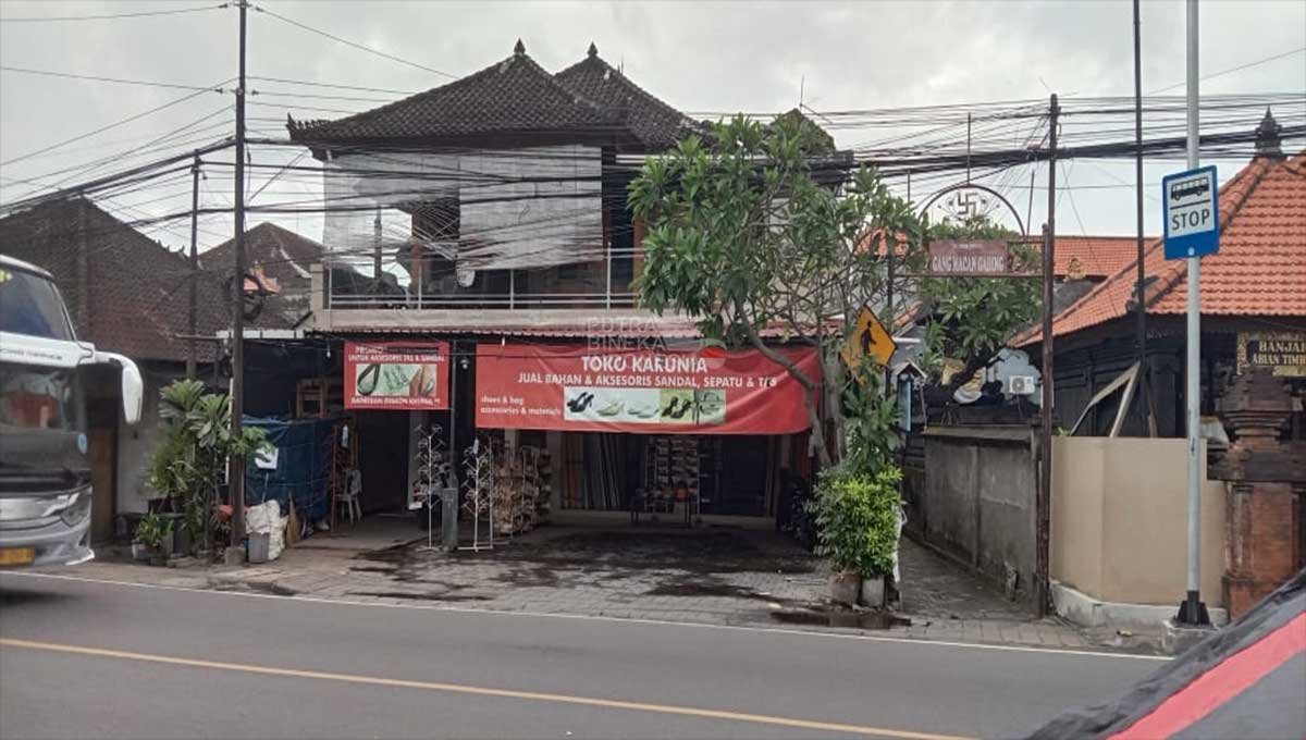 Shophouse for rent 2 floors In Jln Imam Bonjol IJ-3562