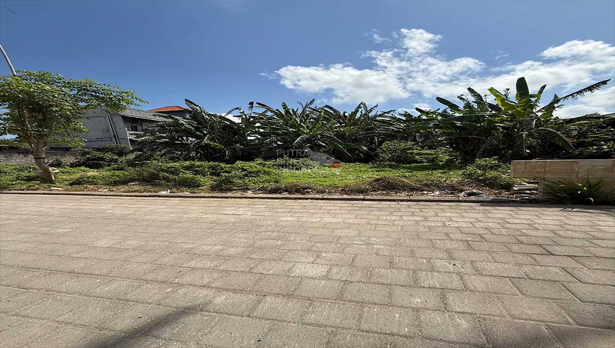 Cheap Land 8,32 Are In Jimbaran,South Kuta JH-3569