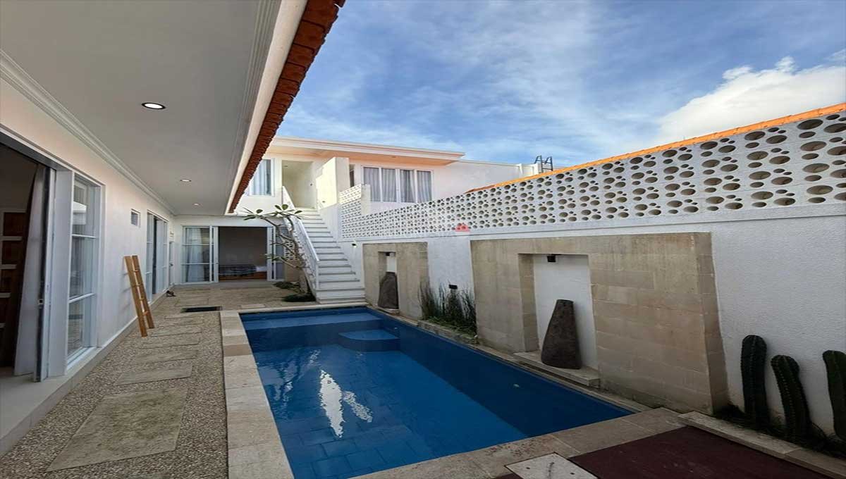 Villa For Rent 3 Bed In Buduk,Tumbak Bayuh Bali EK-3639