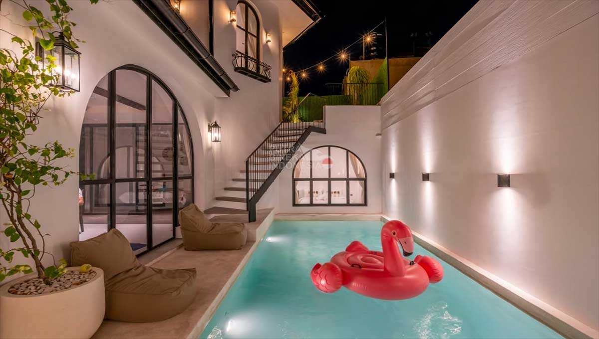 Villa For Rent 3 Bed In Berawa,Tibubeneng Bali PO-3724