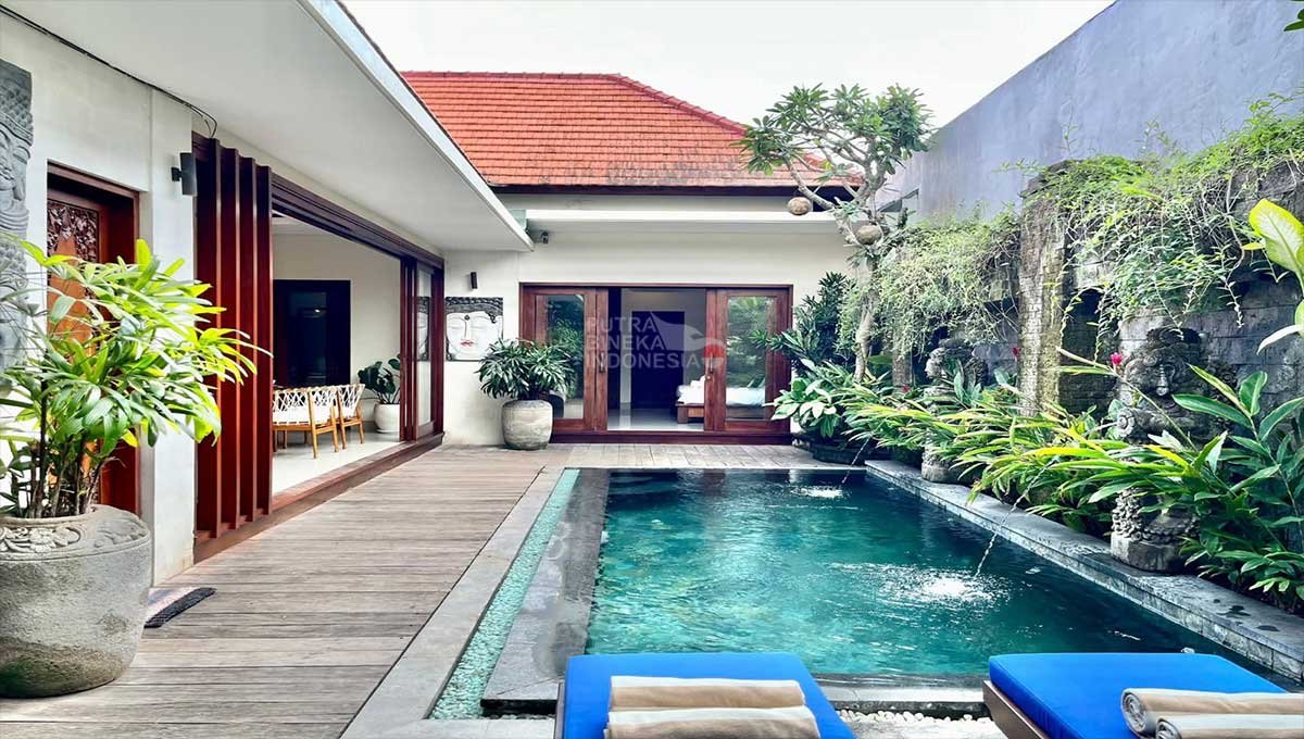 Villa For Rent 2 Bed In Berawa,Canggu Bali PR-3781