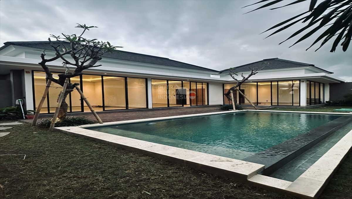 Villa For Rent 3 Bed In Pererenan,Badung Bali PU-3743