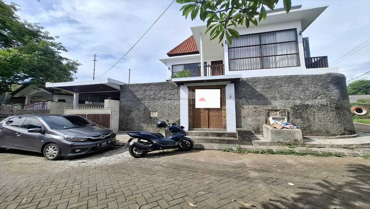 House For Rent 3 Bed In Jimbaran,South Kuta Bali TN-3765