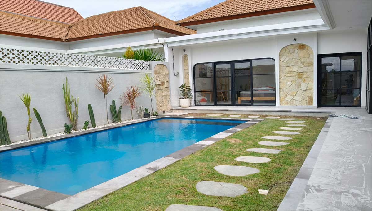 Villa For Rent 3 Bed In Seseh,Mengwi,Badung Bali PU-3831