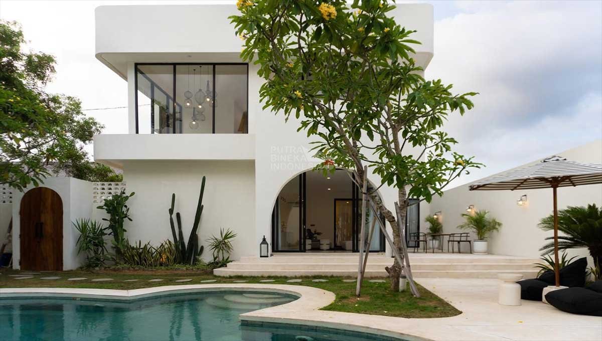 Villa For Rent 4 Bed In Pererenan Beach,Bali EK-3952