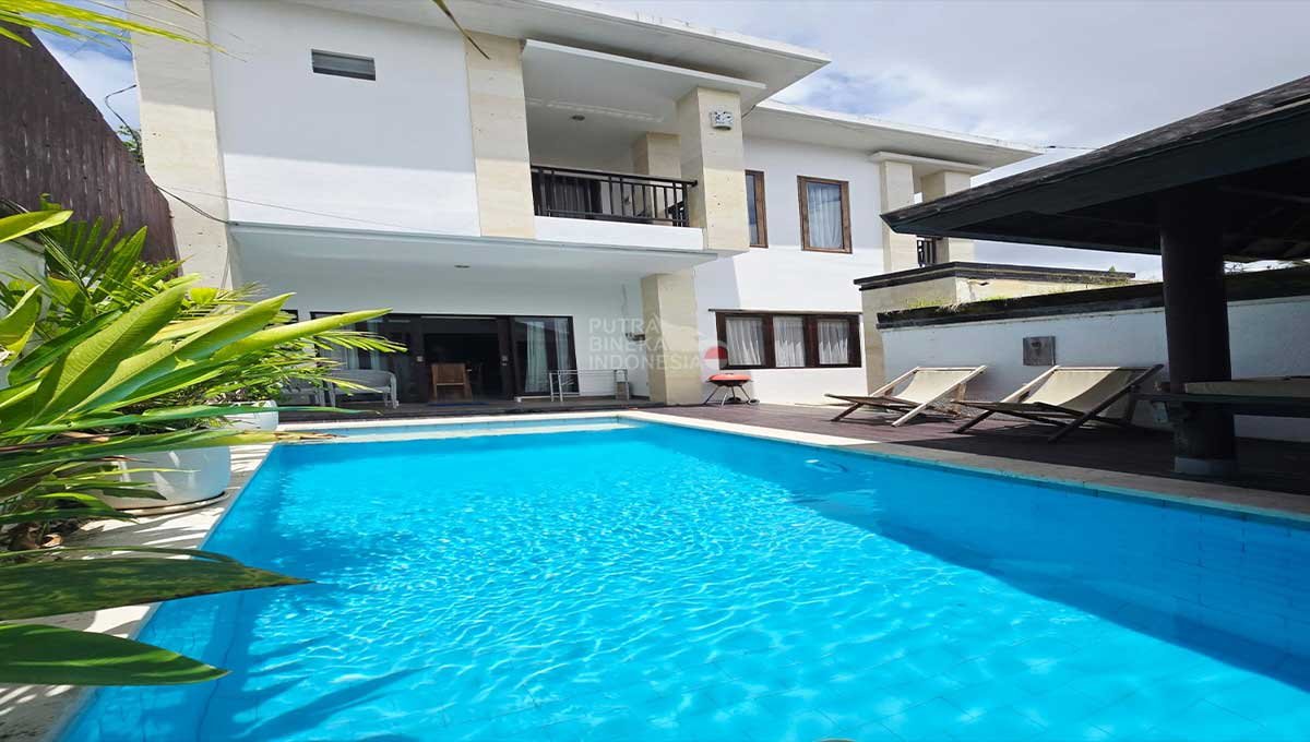 Villa For Rent 3 Bed In Bumbak,Umalas Bali KD-3992