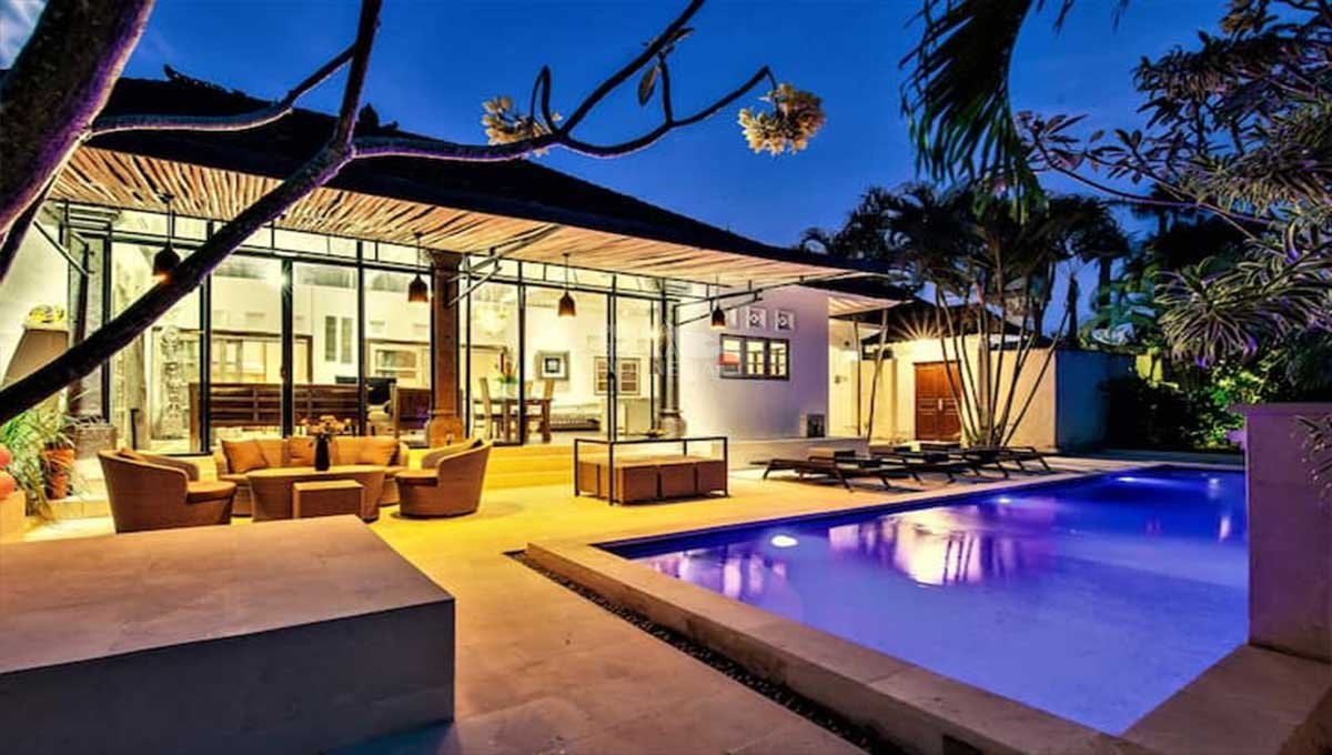 Villa For Rent 3 Bed In Umalas,Kerobokan Bali PO-3877