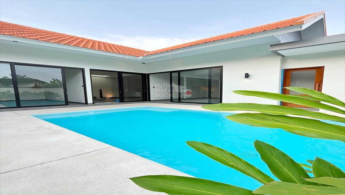 Villa For Rent 2 Bed In Umalas,Kerobokan Bali PR-3954