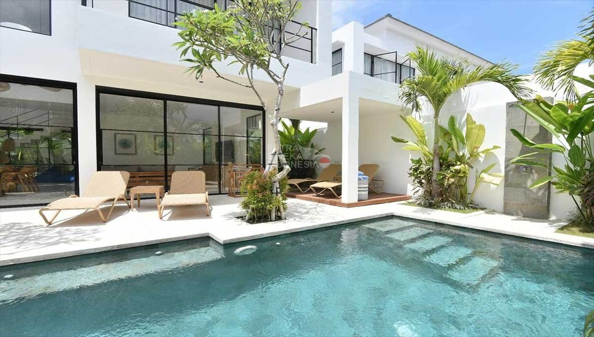 Villa For Rent 4 Bed In Bumbak,Umalas Bali PO-4027