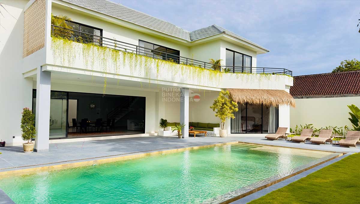Villa For Rent 3 Bed In Kerobokan,Badung Bali PO-4070