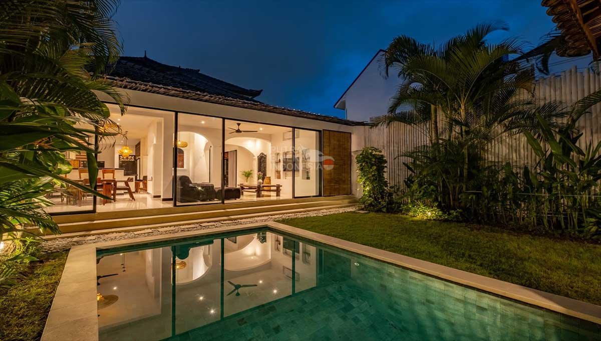 Villa Leasehold 30 Year 3 Bed In Petitenget,Bali PU-4015