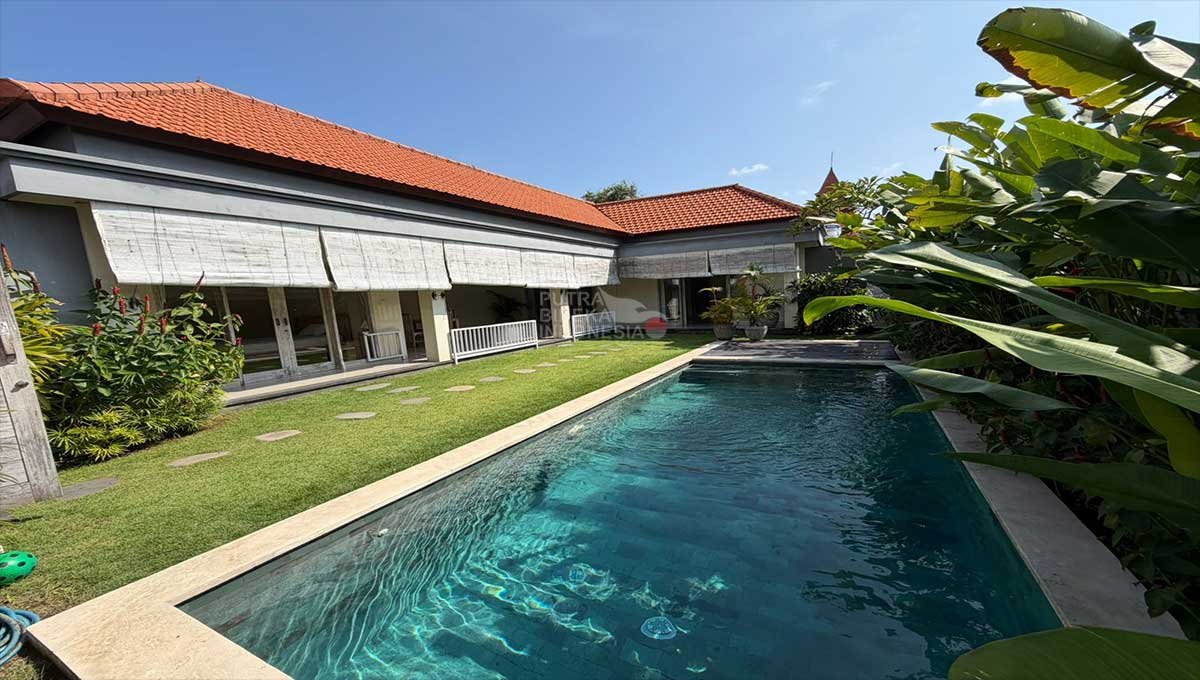 Villa For Rent 3 Bed In Berawa,Tibubeneng Bali KD-4145