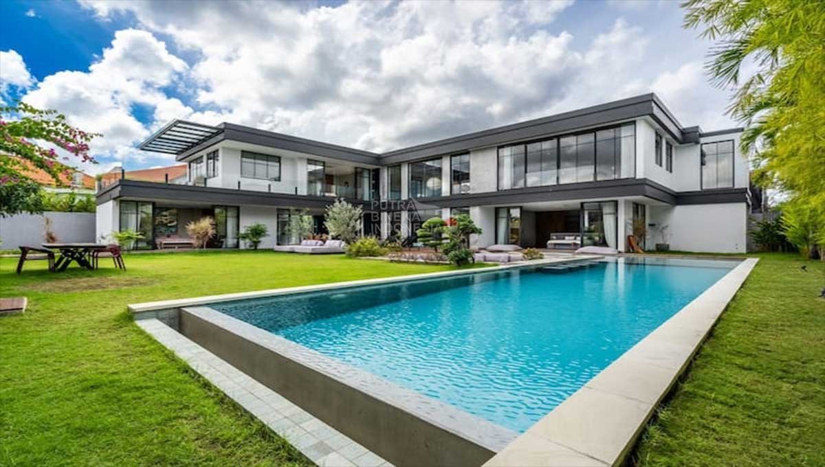 Villa For Rent 5 Bed In Umalas,Kerobokan Bali PO-4181