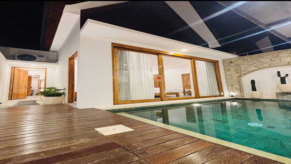 Villa For Rent 2 Bed In Kerobokan,Badung Bali PR-4153