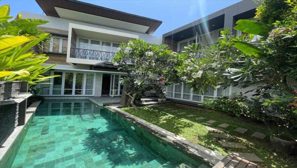 Villa For Rent 4 Bed In Ungasan,South Kuta Bali IJ-4211